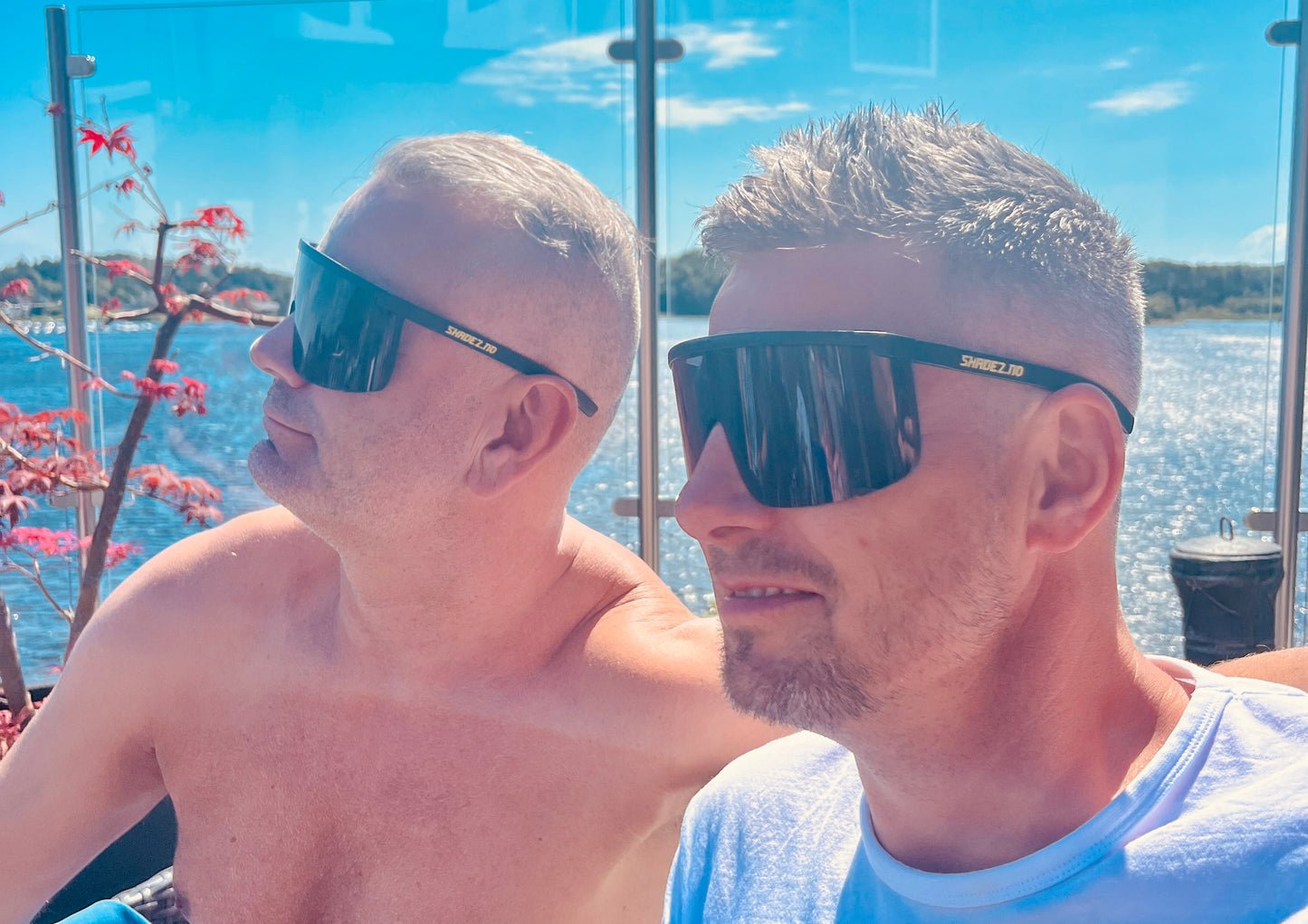 SHADEZ.NO® (sort gull) Raske Shades solbriller – Store, lette og UV400-beskyttet