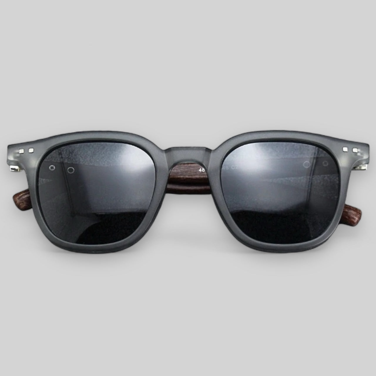 Wood Shadez Solbriller – Matt grå blå med imitert trestruktur