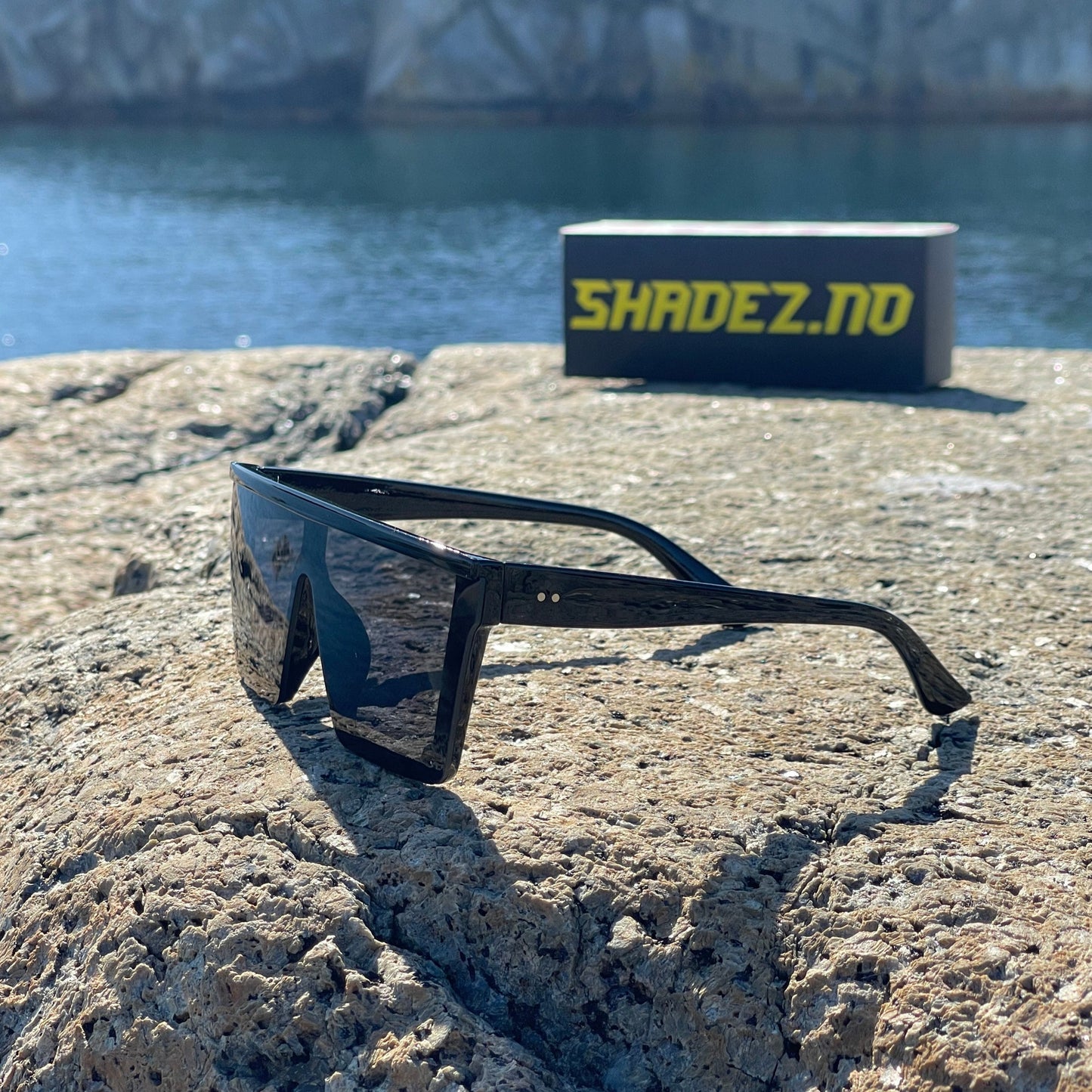 Shadez Vega - Sort & Brun